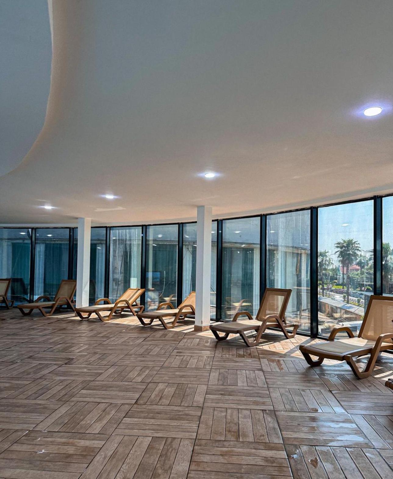 Orbi City Aparthotel Batumi Eksteriør billede