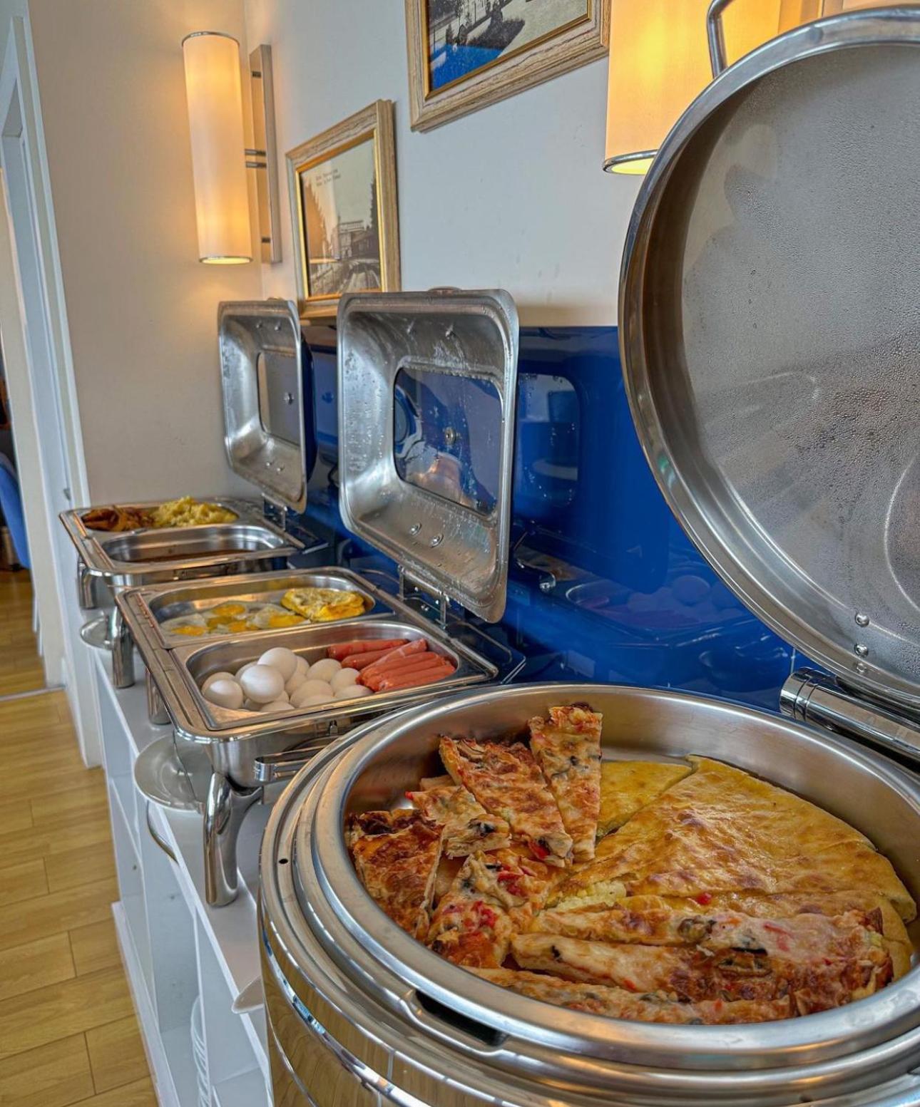 Orbi City Aparthotel Batumi Eksteriør billede