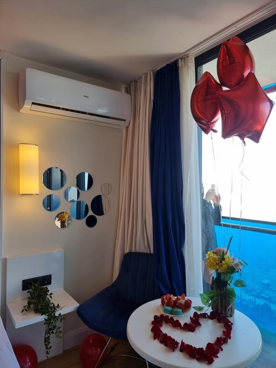 Orbi City Aparthotel Batumi Eksteriør billede